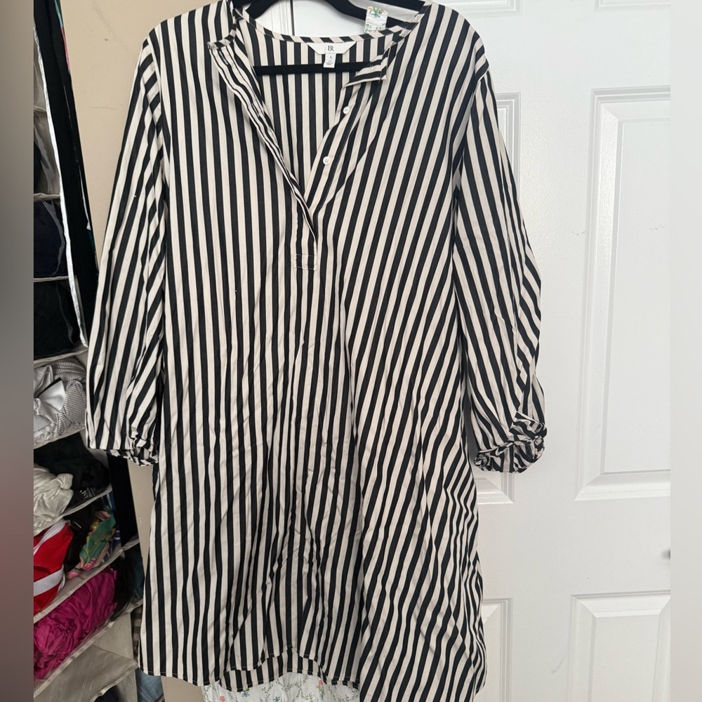 Banana Republic Black and White Striped Dress